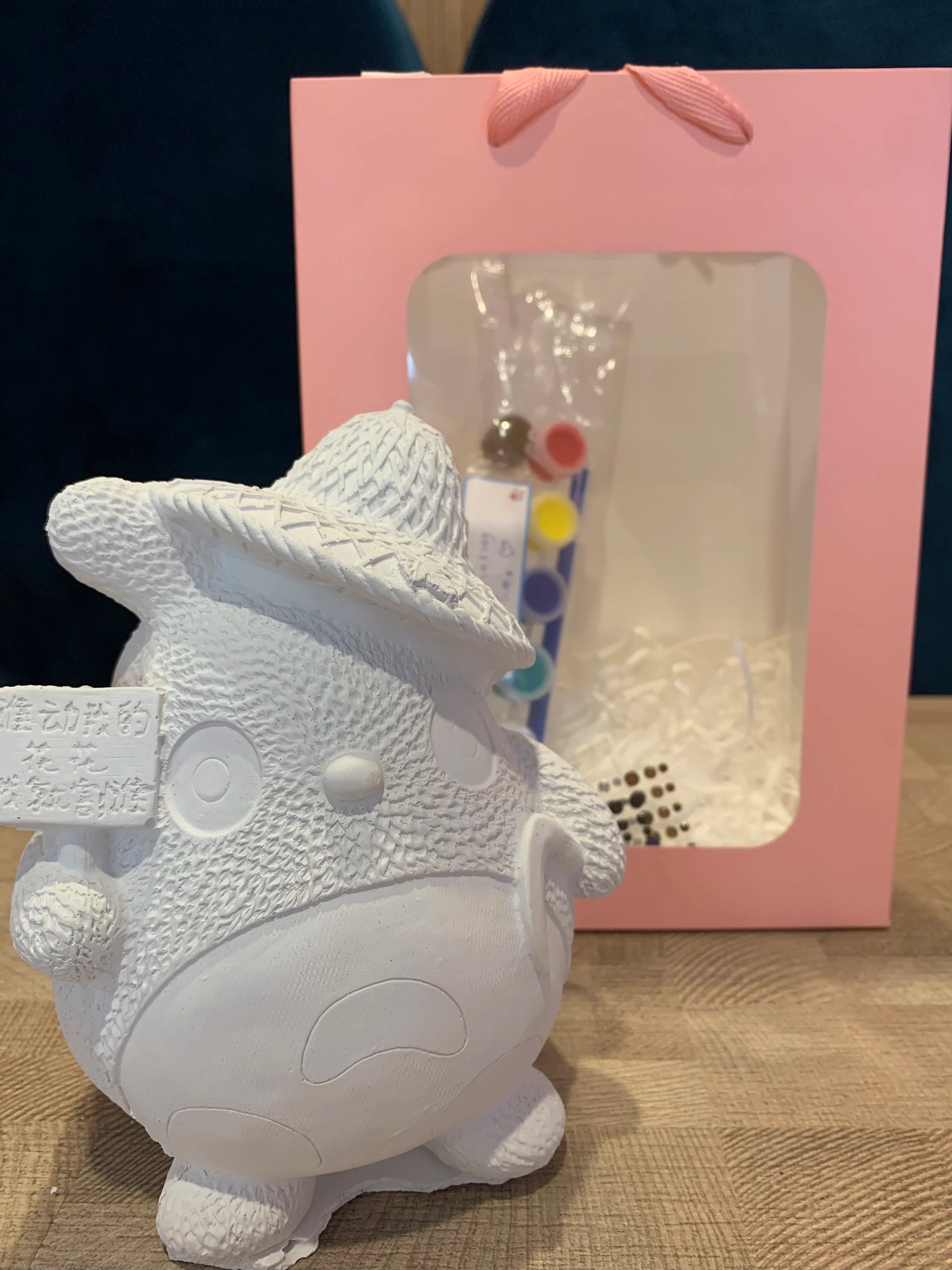 Anime/Kawaii Characters - Plaster Painting Kit